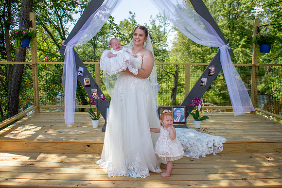 amyhowesphotography-9054