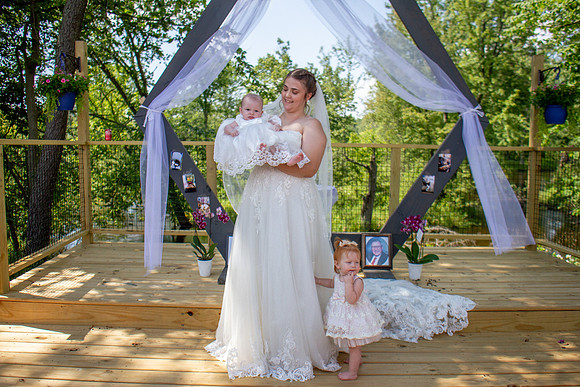 amyhowesphotography-9059