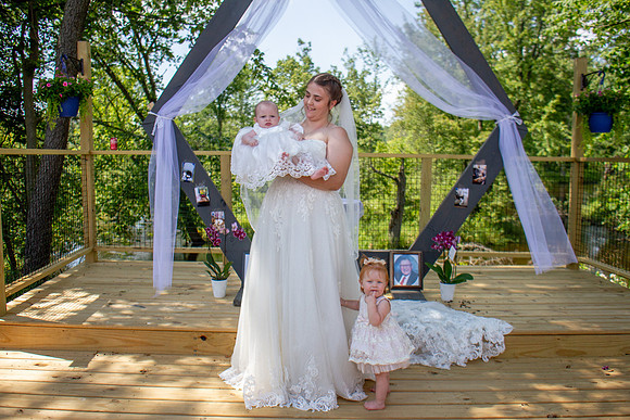 amyhowesphotography-9060