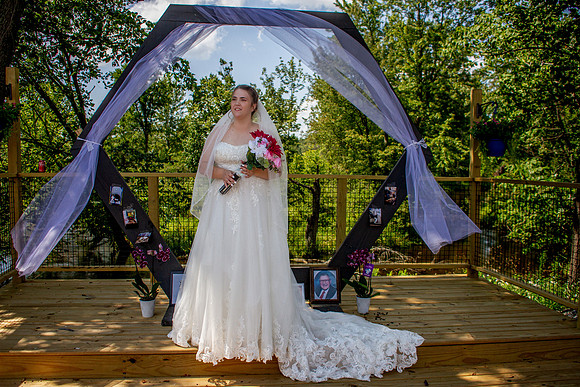 amyhowesphotography-9034